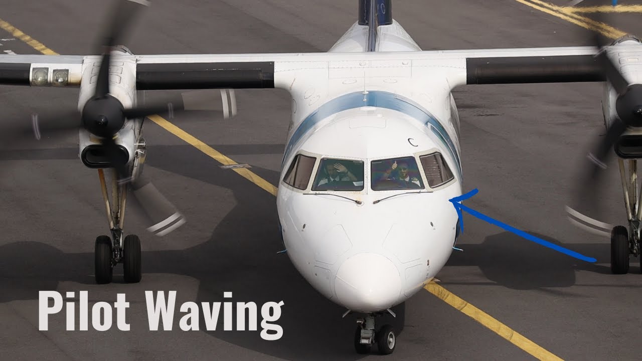 SATA Pilots Waving + Light Signals. S.Miguel Island, Azores (LPPD)