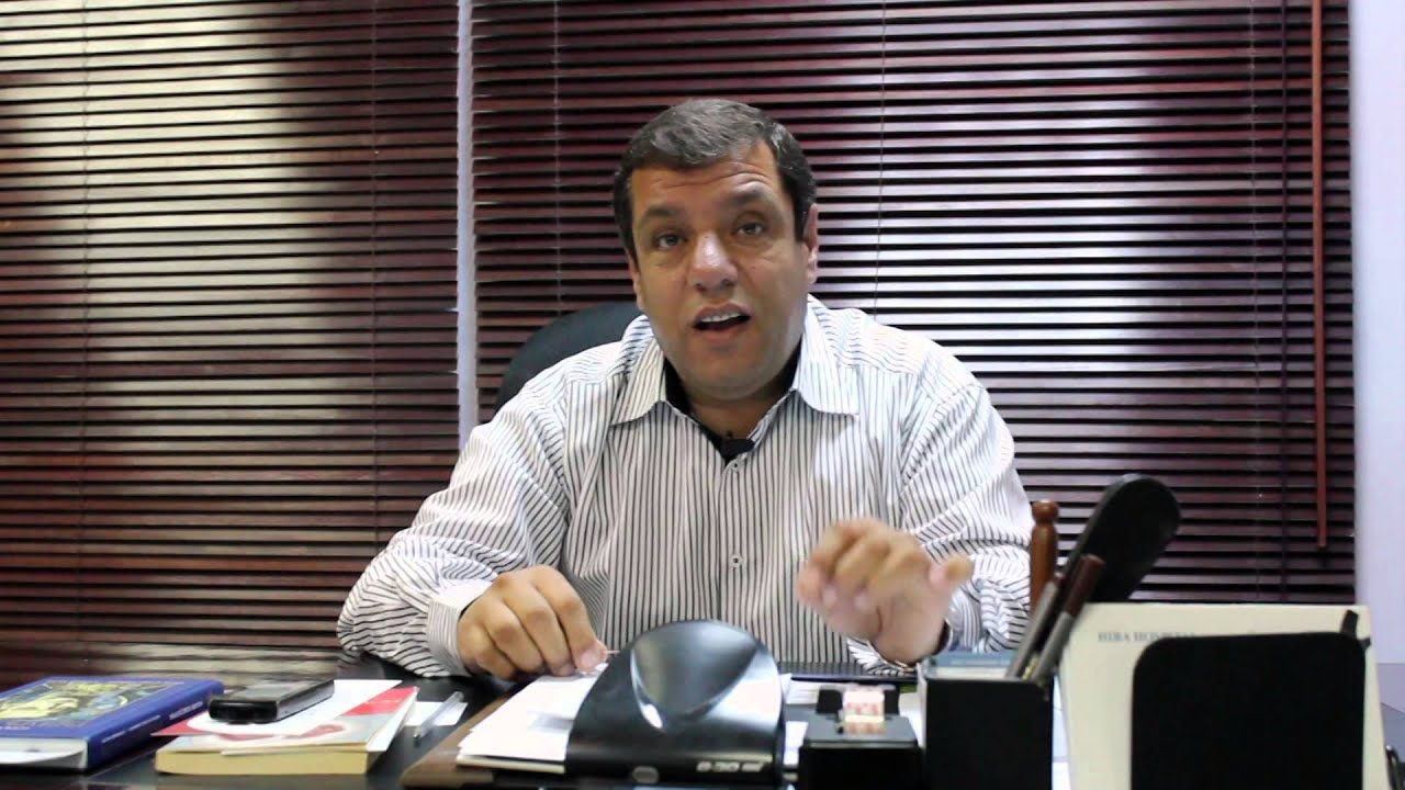 الدكتور اسامة المشة