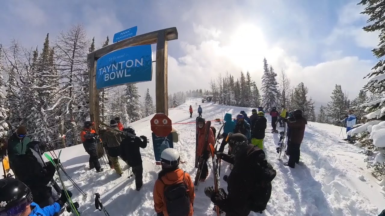 Taynton Bowl Powder Day - Panorama Mountain Resort March 1, 2024