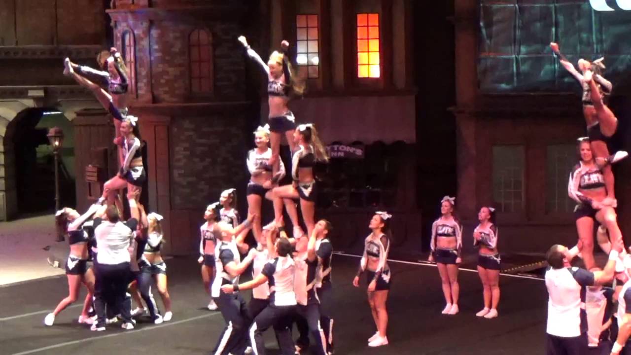 ECC 2016 - Staff Show
