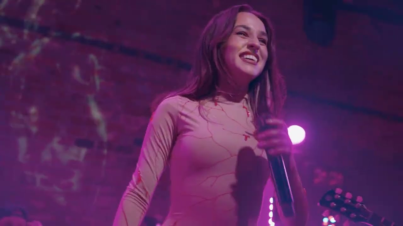 Holy Molly x The Motans - Neintenționat - Live session / Expirat