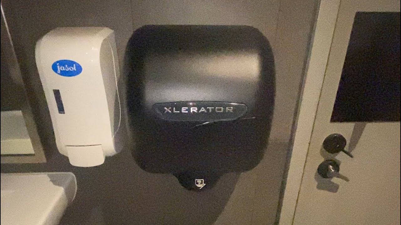 Excel Dryer XLERATOR [1 of 2] | The Lakelands | Lakelands, Perth WA