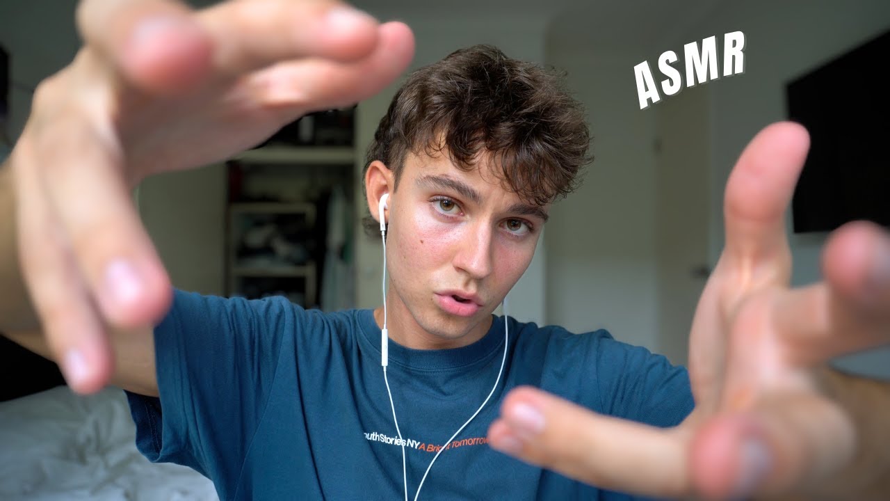 ASMR Up-Close Hand Movements in ur face (mouth + hand sounds)