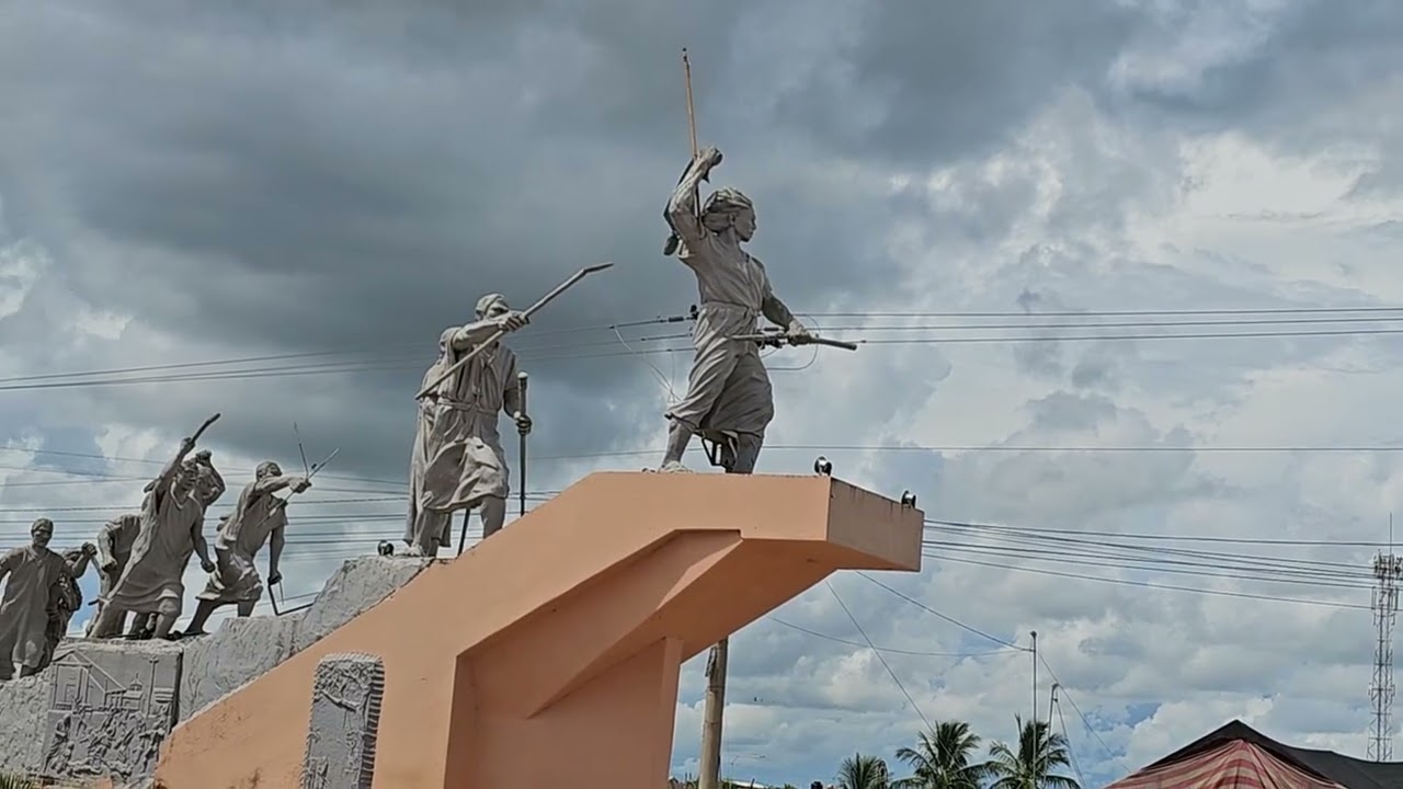 VIAJE COTIDIANO DE TRINIDAD A GUAYARAMERIN BENI BOLIVIA