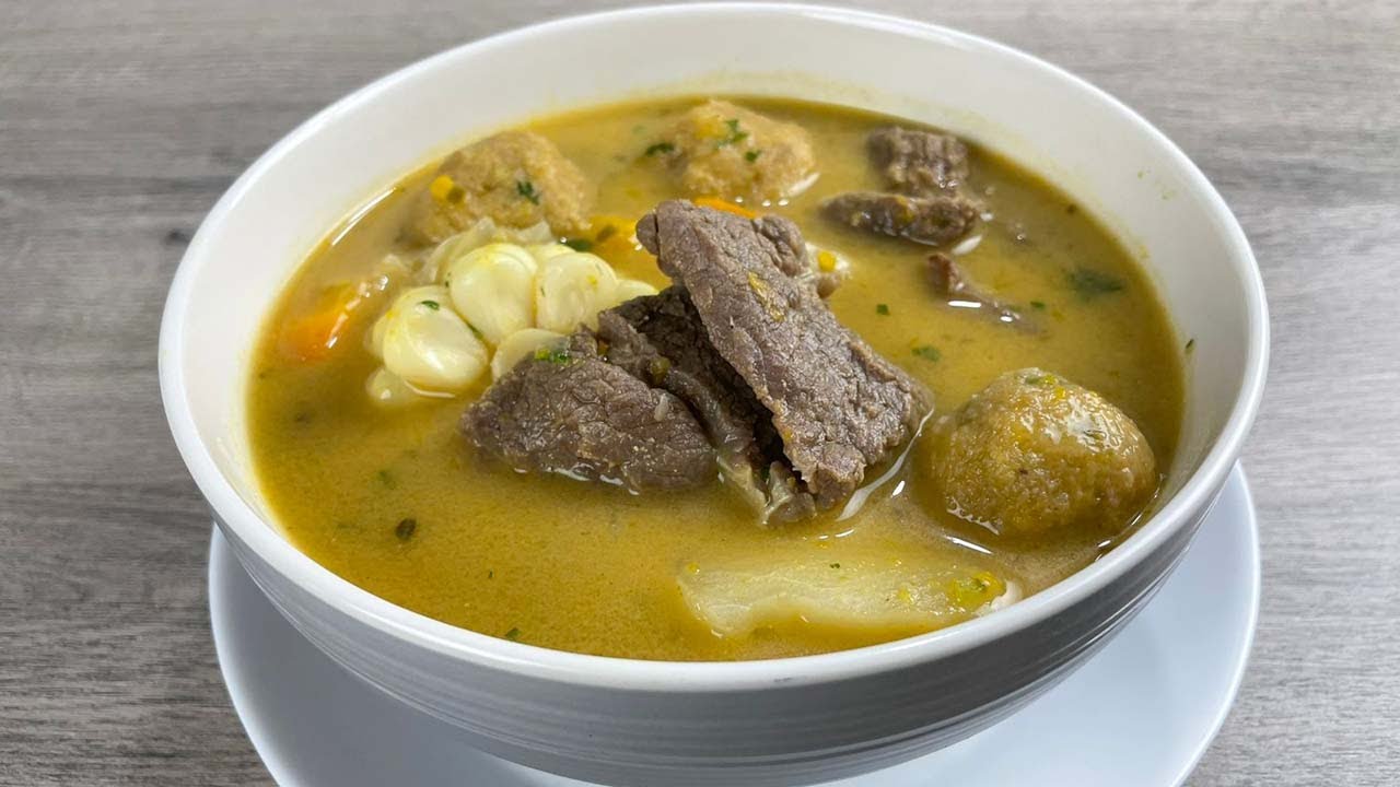 CALDO DE BOLITAS TINGUIADAS | Receta fácil