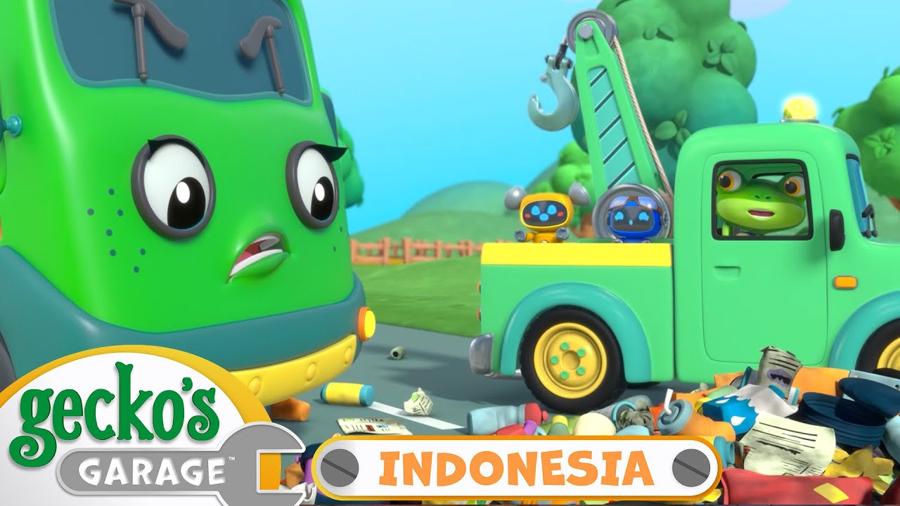 Bersihkan Sampah di Jalan, Ajak Pandawara Group?🚮 | Garasi Gecko | Kartun Anak | Peduli Lingkungan