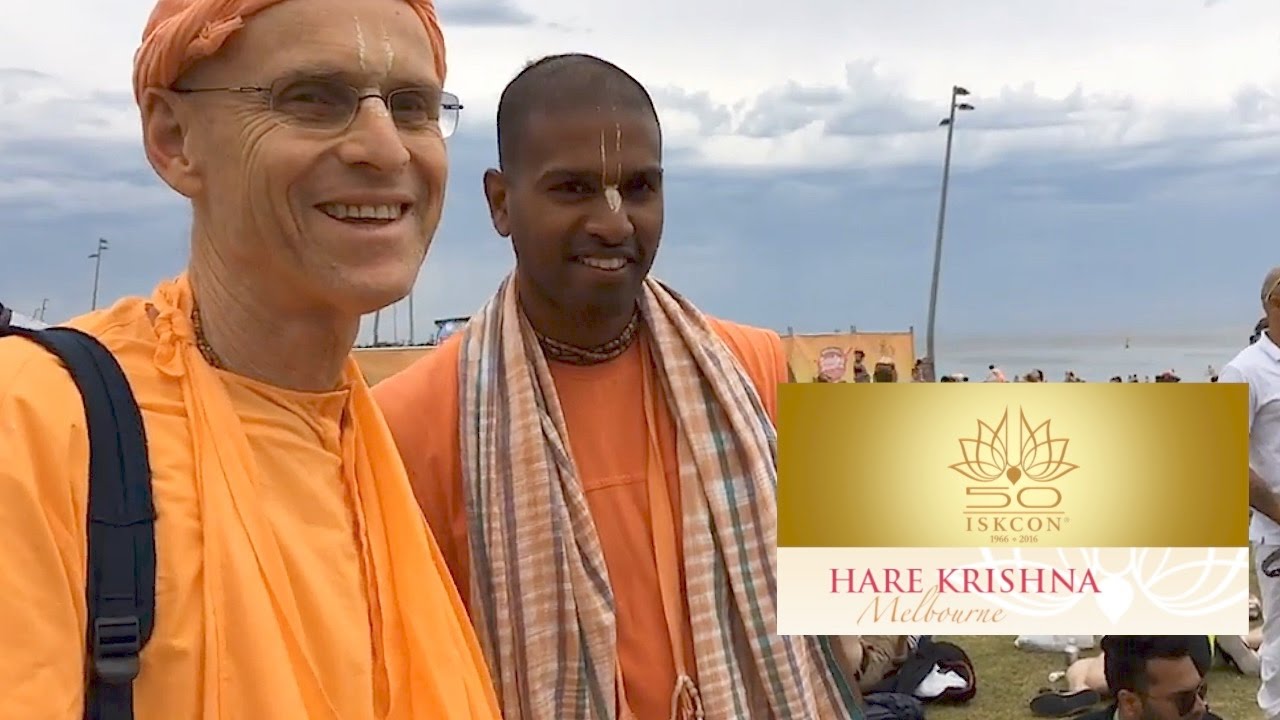 HH Kadamba Kanana Swami - St Kilda Beach Kirtan - edited version