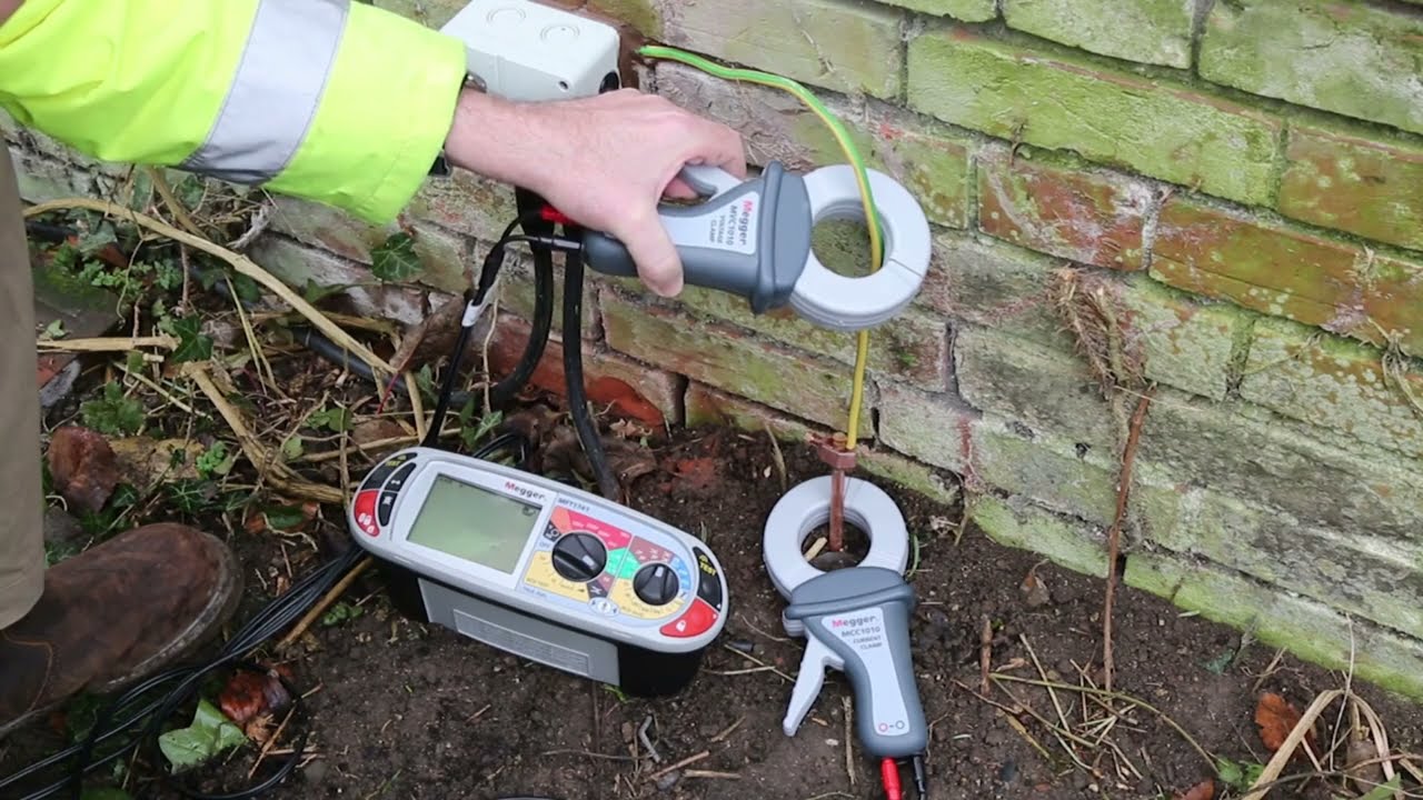 Megger MFT1741 Multifunction Tester For 3-Wire Ground Stake Testing or Earth Resistance Testing