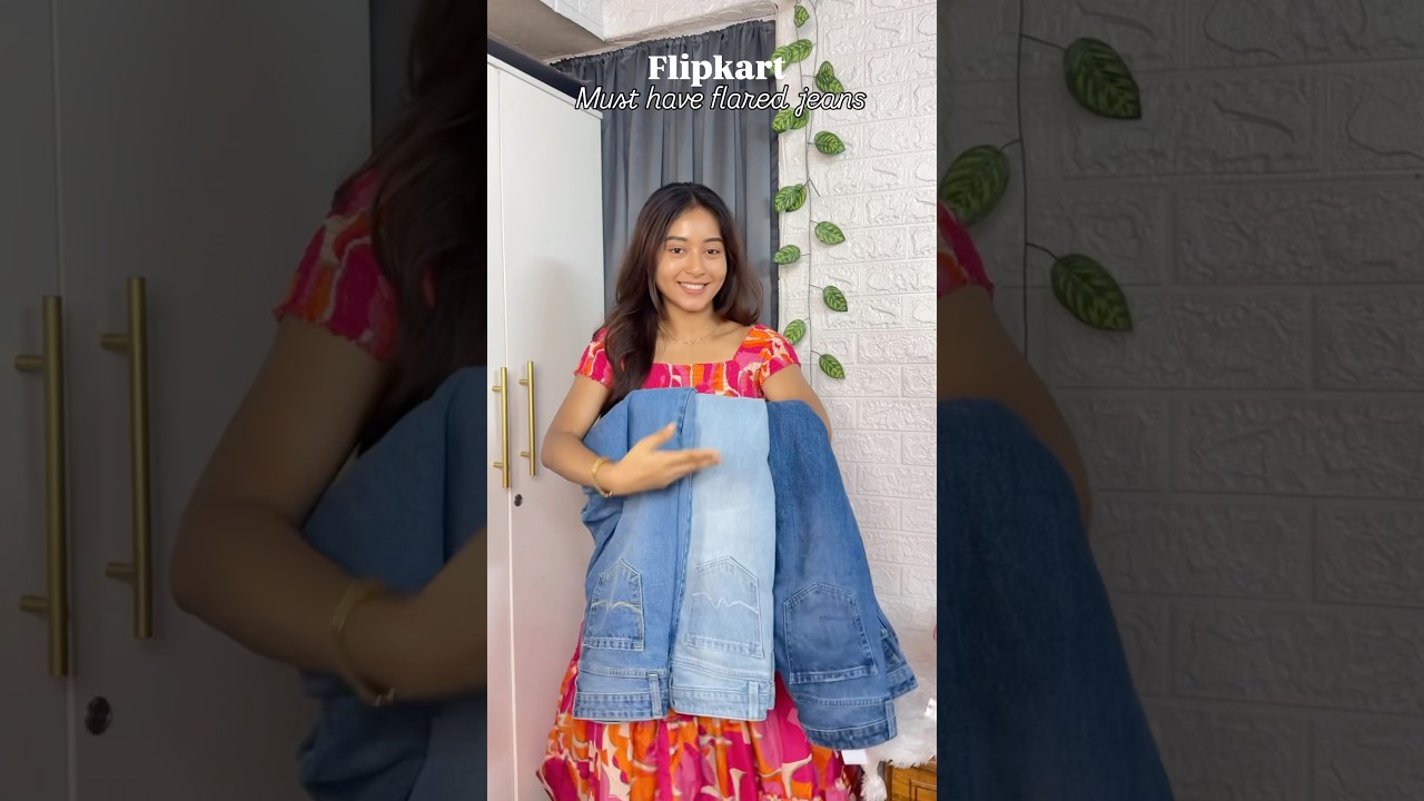 Best highrise flared jeans from #flipkart #jeans #highrise #pants #denim #denimjeans