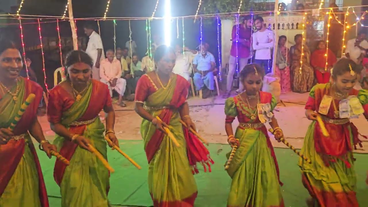 Gongoora Thotakada  kollatam Song | krishna Master - 8074126112 | చిన్న కాక కోలాటం videos