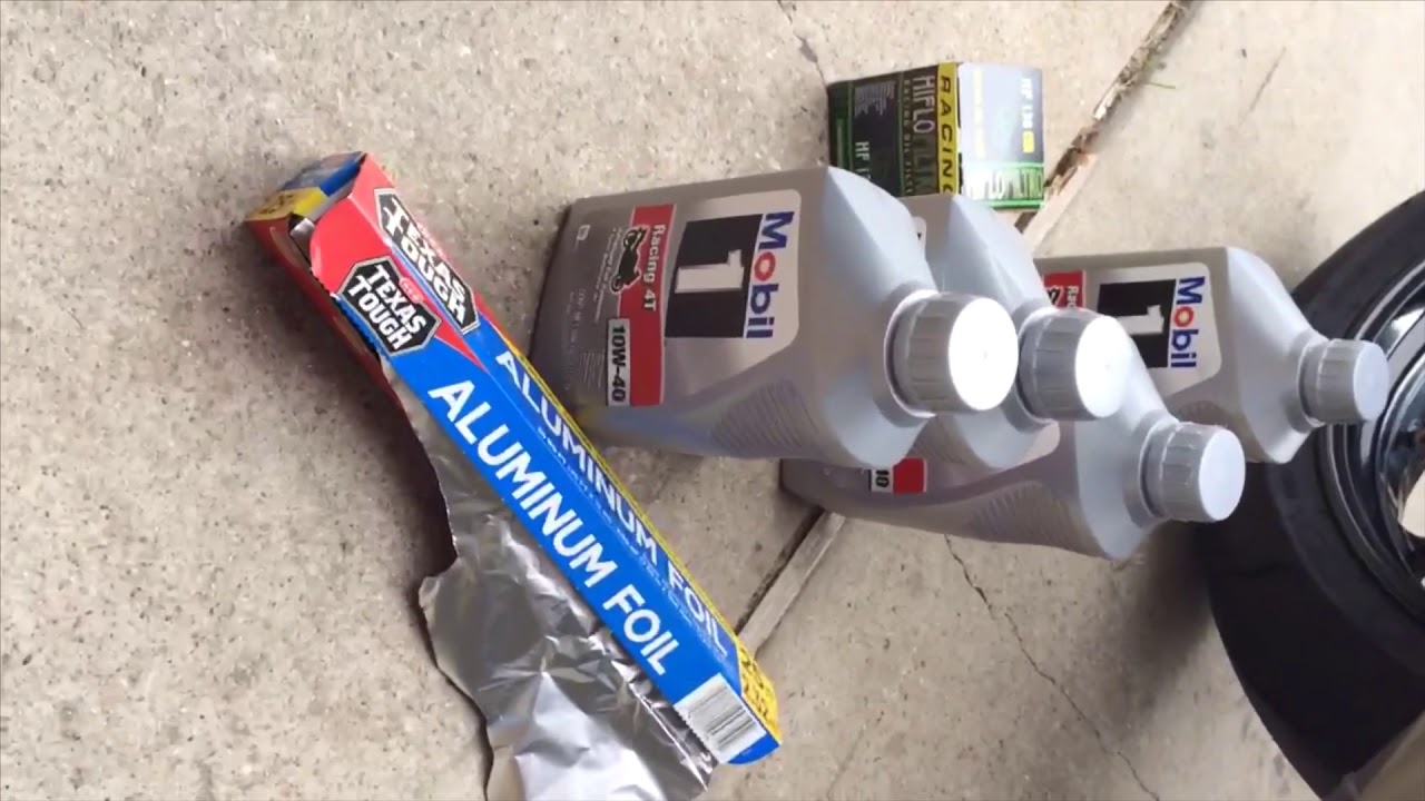 How to do an oil change the correct way for a 2012 Aprilia RSV4 R 1000 aPRC