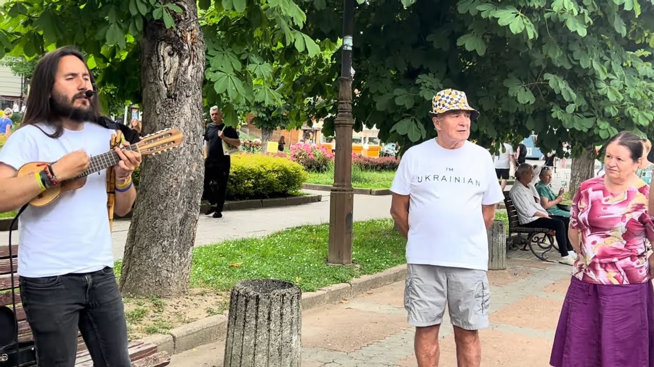 Пересічні люди не знали, що цю українську пісню виконує колумбієць і венесуелка