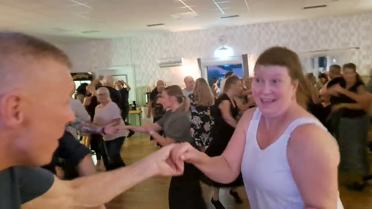 Ankie's spelade i Solvarbo bystuga 24-09-14. Gruppen som heter 