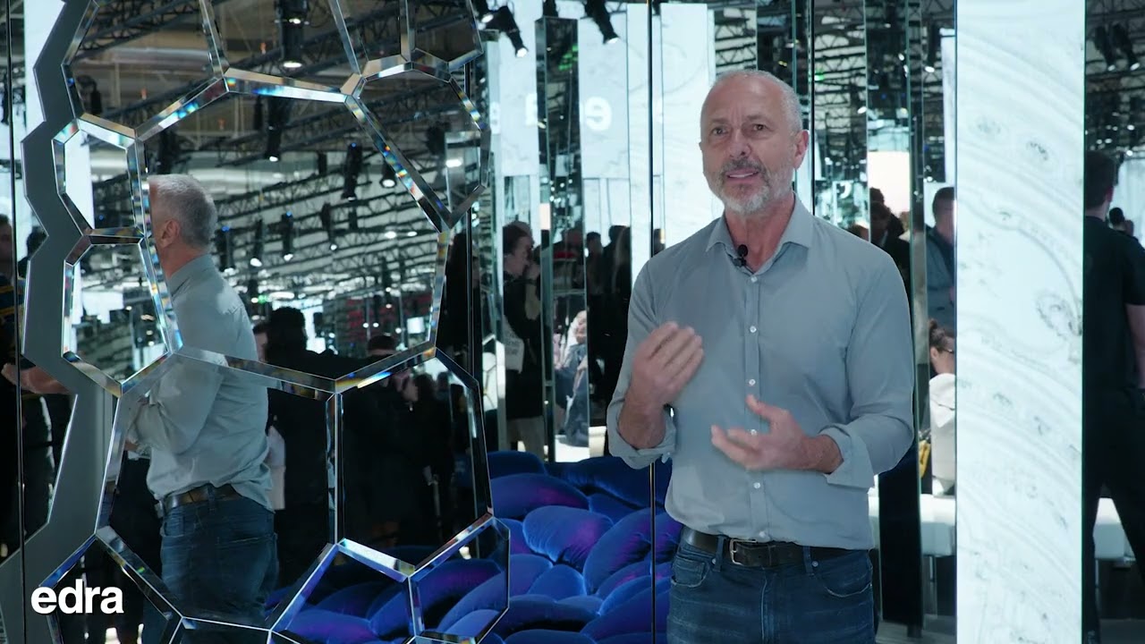Salone del Mobile 2023 | Edra - Humberto Campana presenta la specchiera Jubilé