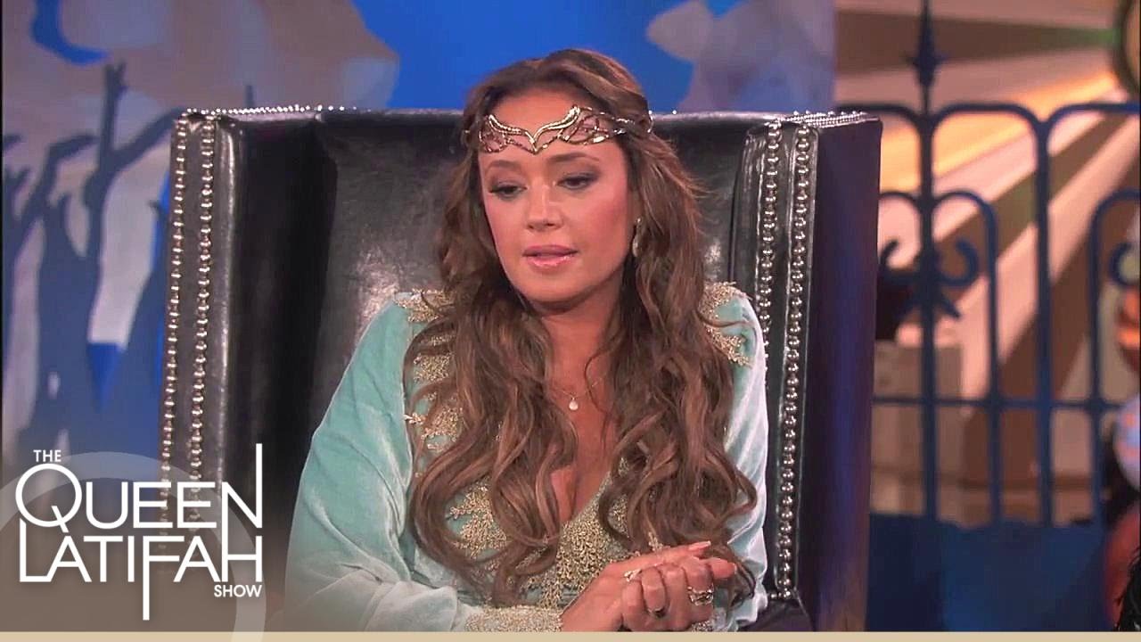 Web Extra: Leah Remini Talks Recent Accident With Jennifer Lopez | The Queen Latifah Show