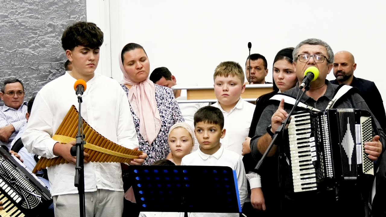 Întâlnirea Cântăreților  HUSASĂU DE CRIȘ  *Fam  Todea - SLĂVESC NUMELE  DOMNULUI*