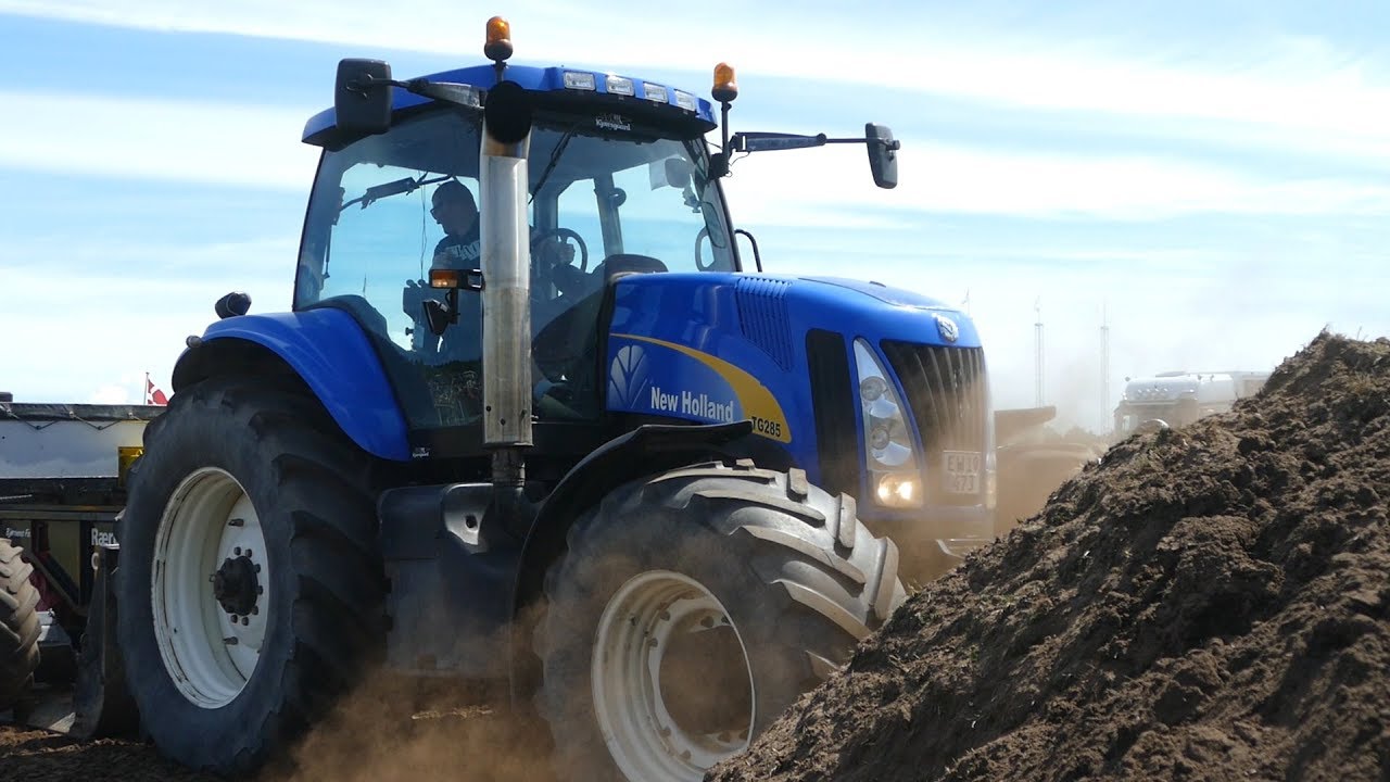New Holland TG285 Hits The End Barrier at Hjørring Pulling Arena | Tractor Pulling Denmark