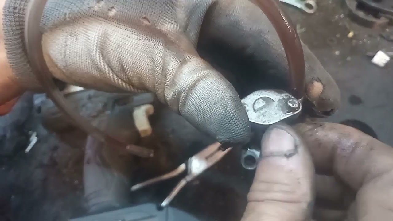 فحص طرمبة الزيت  comment tester pompe à  huile ovetto