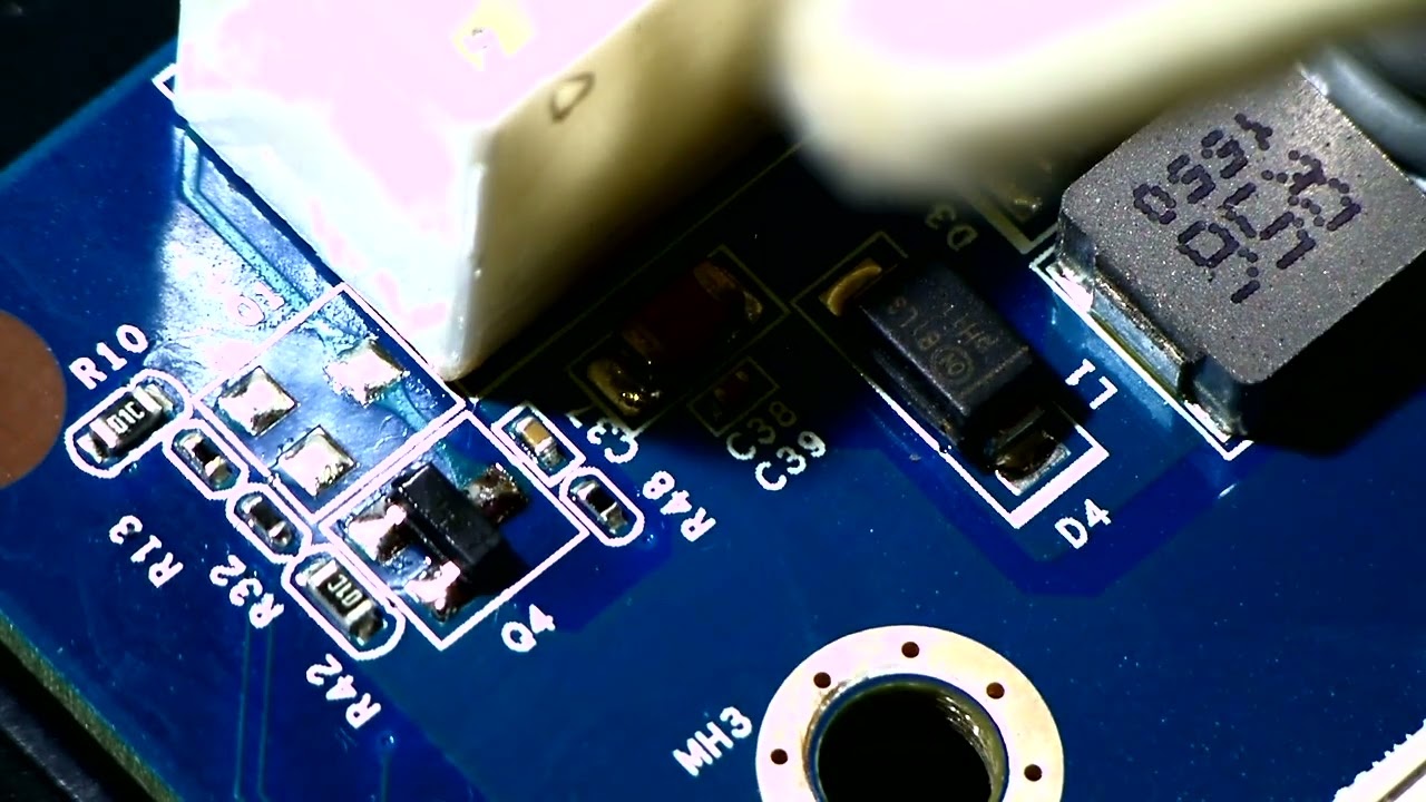 Synology DS1815+ Transistor Repair