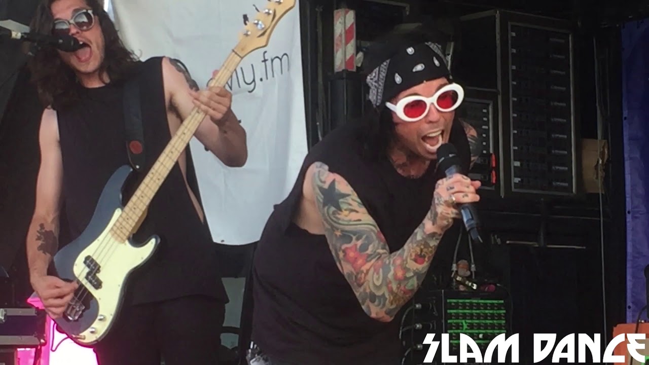 Dead Girls Academy - Full Live Set - Vans Warped Tour 2018