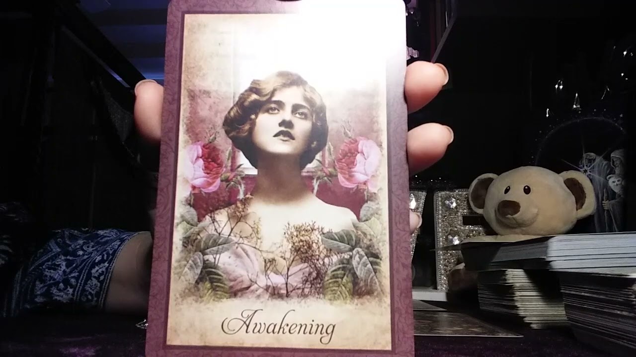 TRUE AND DEEP MESSAGES ABOUT ANY SITUATION ON VINTAGE WISDOM ORACLE DECK
