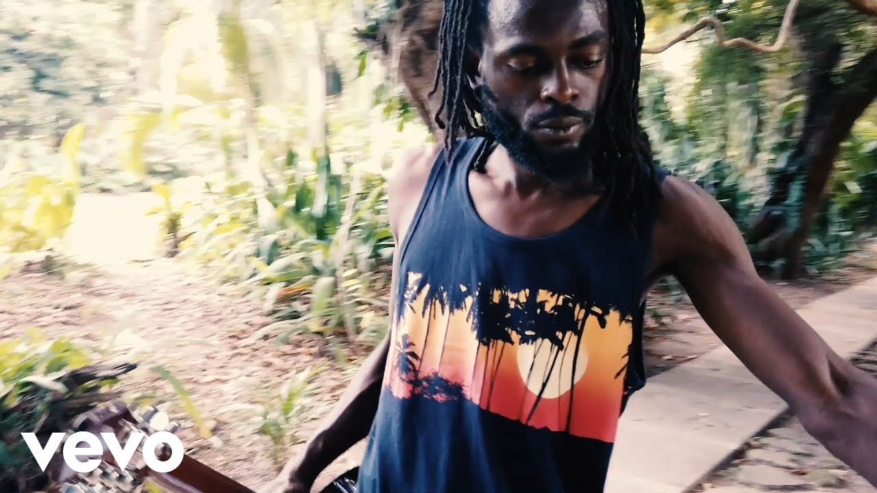 Vadie - Elder Story (Official Video)