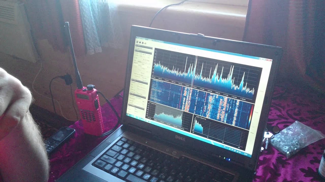 Эксплуатация RTL-SDR USB Tuner Receiver R820T + 8232. Вид живьём.