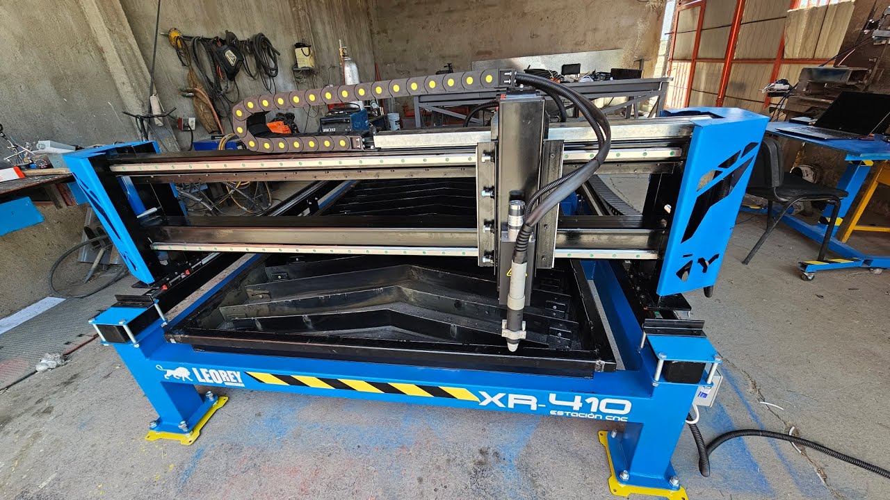 Fabricación de Maquina Cnc corte plasma con guías de desplazamiento lineal y cremalleras dentadas