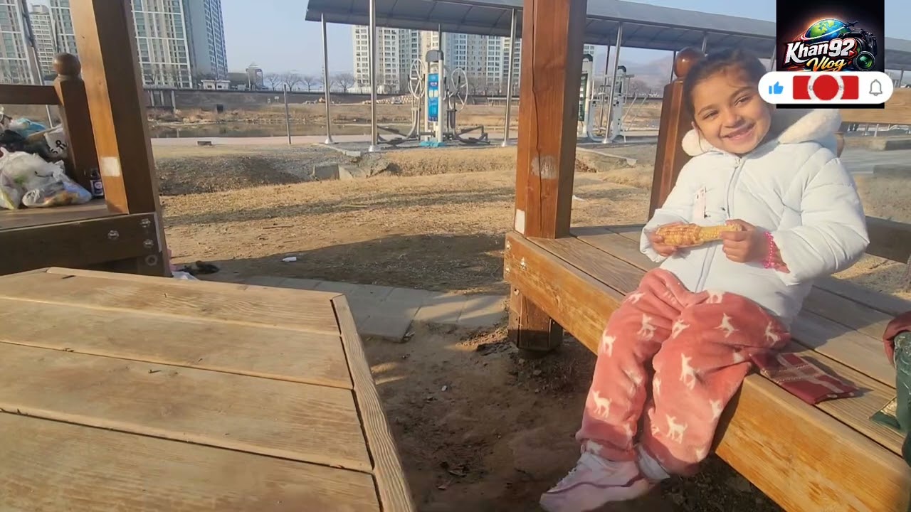 Today Enjoy with Family near miryang River samondong south Korea 🇰🇷🇵🇰like share comment and subscrib