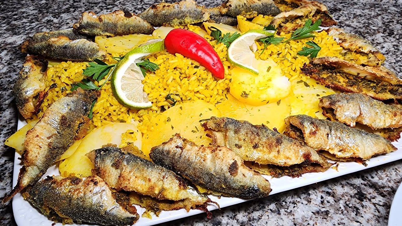 طبق سردين فالفرن بالروز و البطاطا مبخرين كيجي رائع و بنين يستحق التجربة
