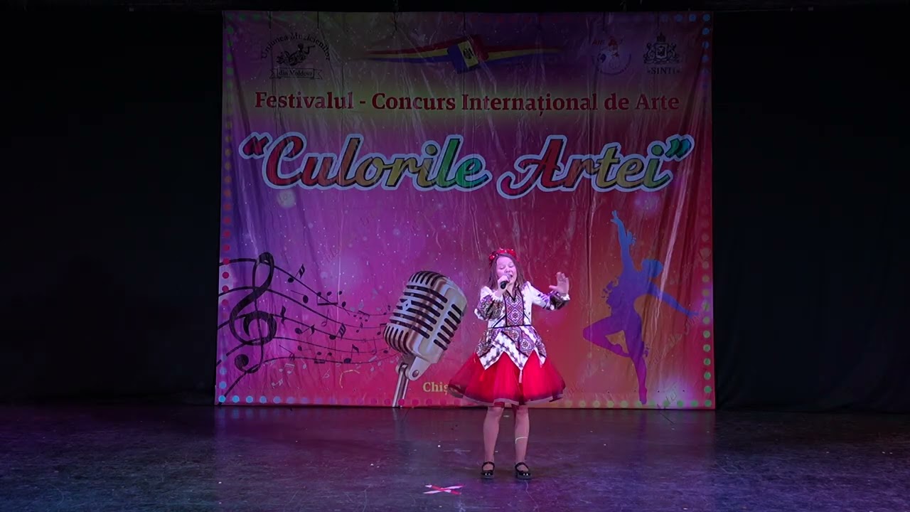 Athena Scutaru - Hora din Moldova (live contest)