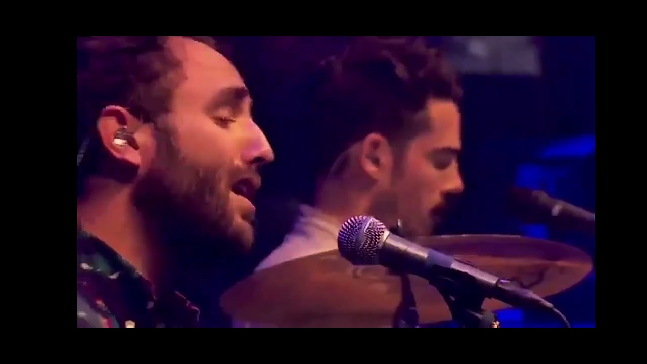 Local Natives - Colombia (Glastonbury 2013)