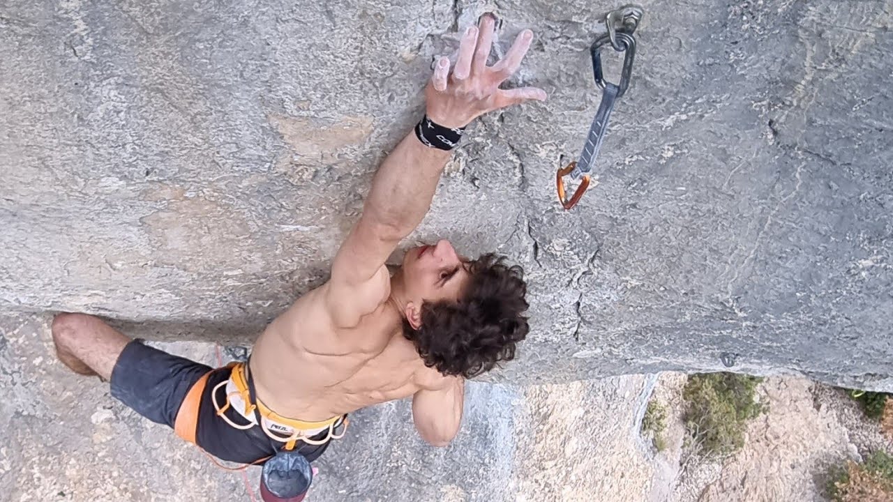 Mattéo Marobin, SuperCrackinette [9a+]. Uncut Run