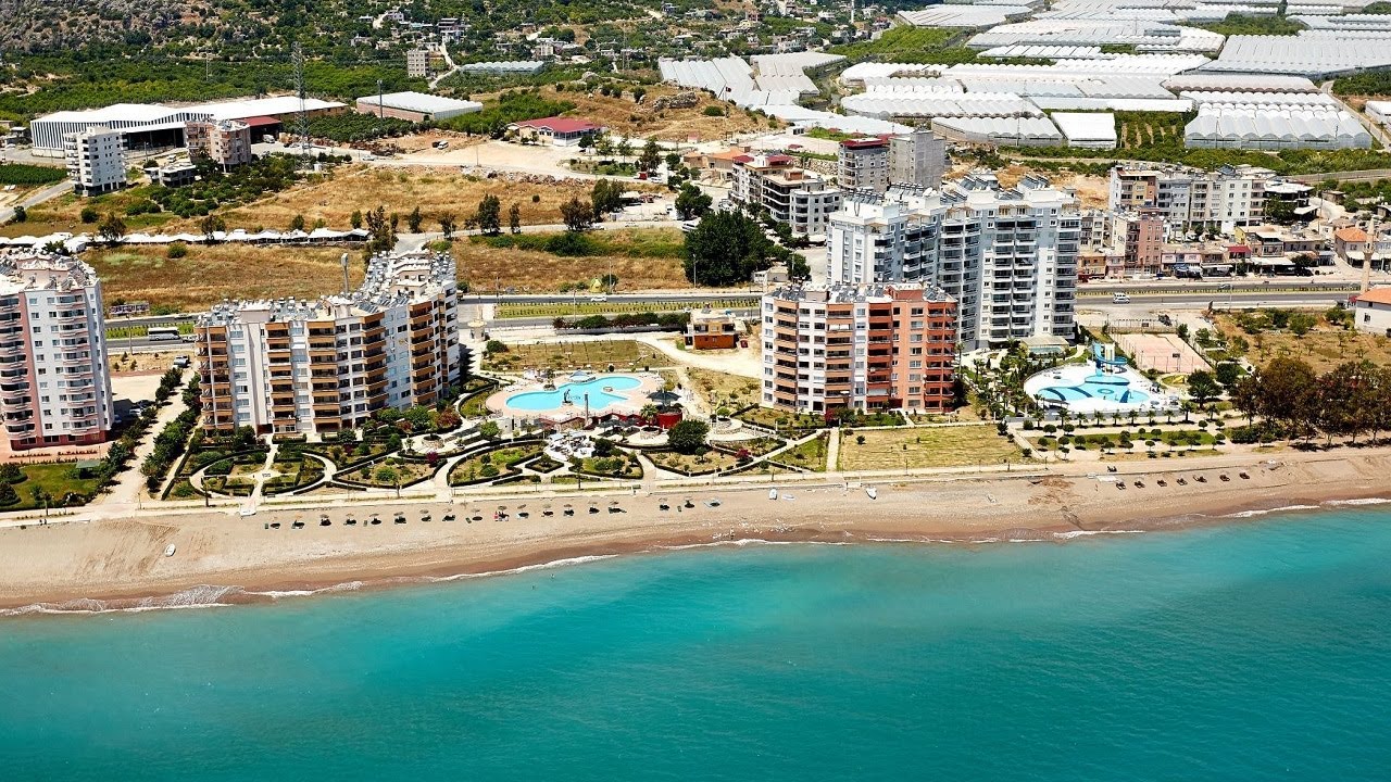 Limonlu Halk Plajı