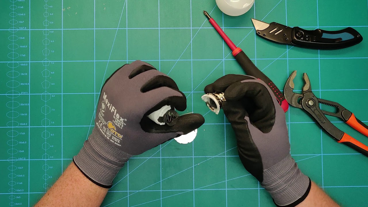 Ikea Tradfri bulb Teardown