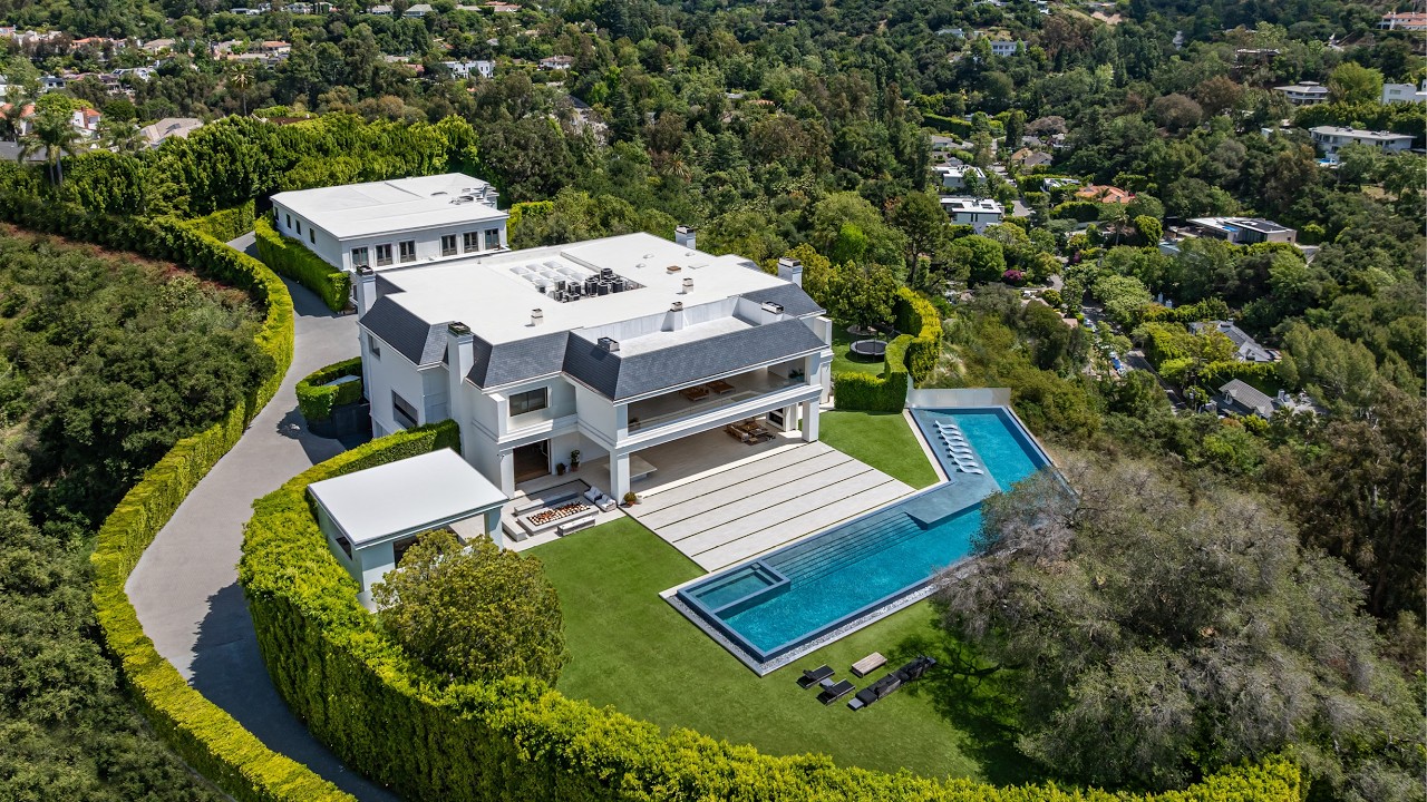 2571 Wallingford Drive | Beverly Hills | $49,995,000