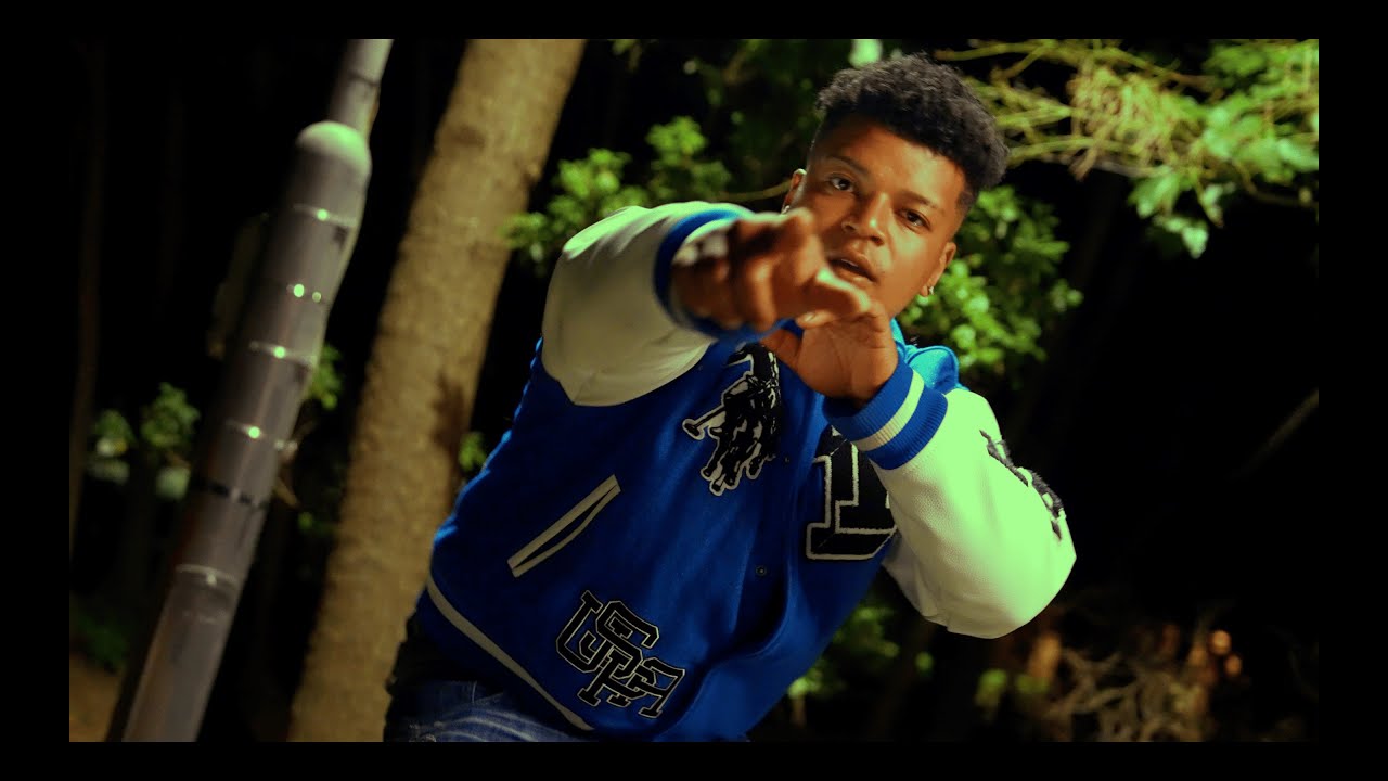 行きたくない　- KING SNOW -