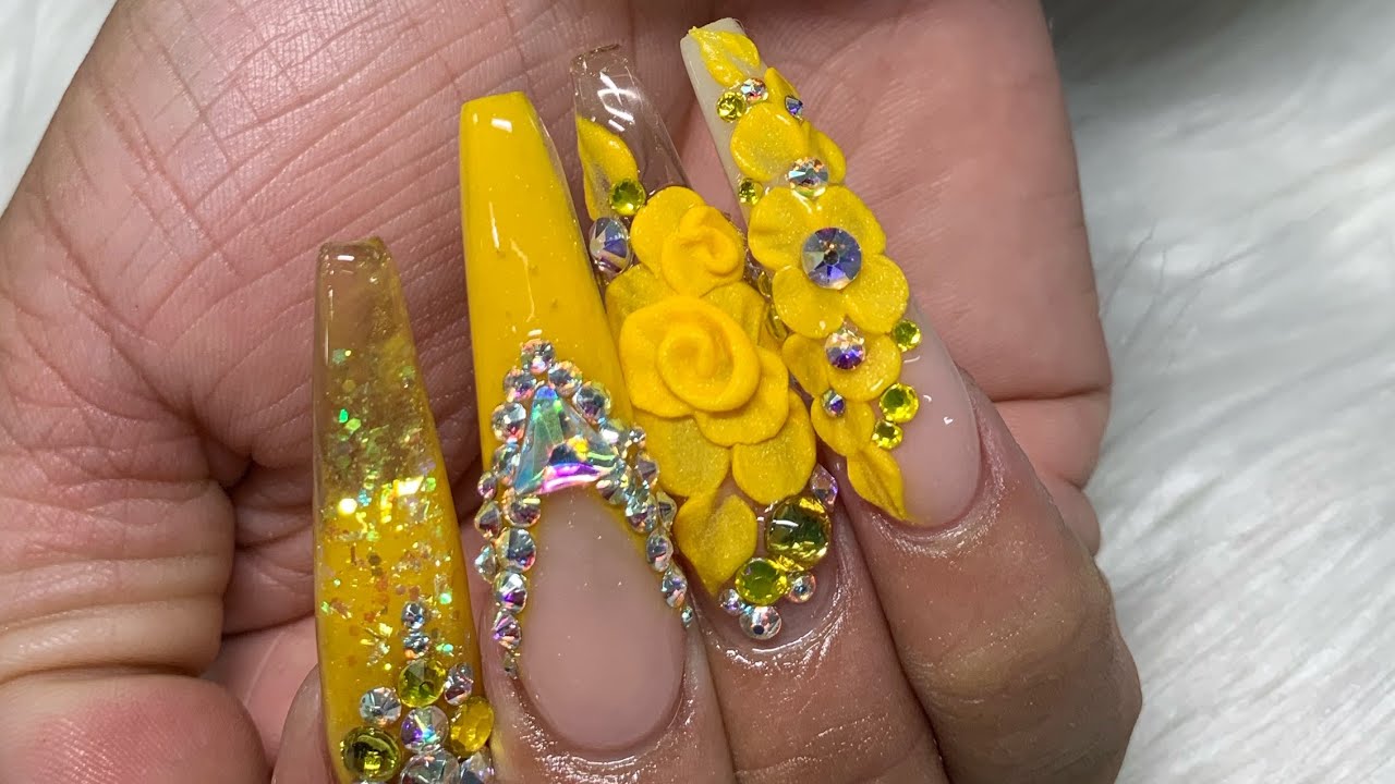 Watch me Work | Client edition | Summer yellow | 3D Roses