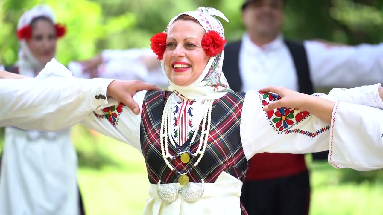 Фолклорен ансамбъл 