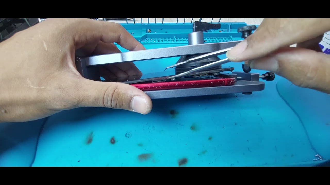 تفكيك هاتف Disassemble a phone iPhone 11