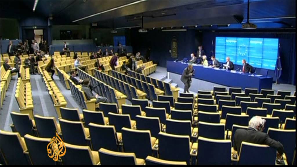 EU bailout prompts run on Cyprus banks