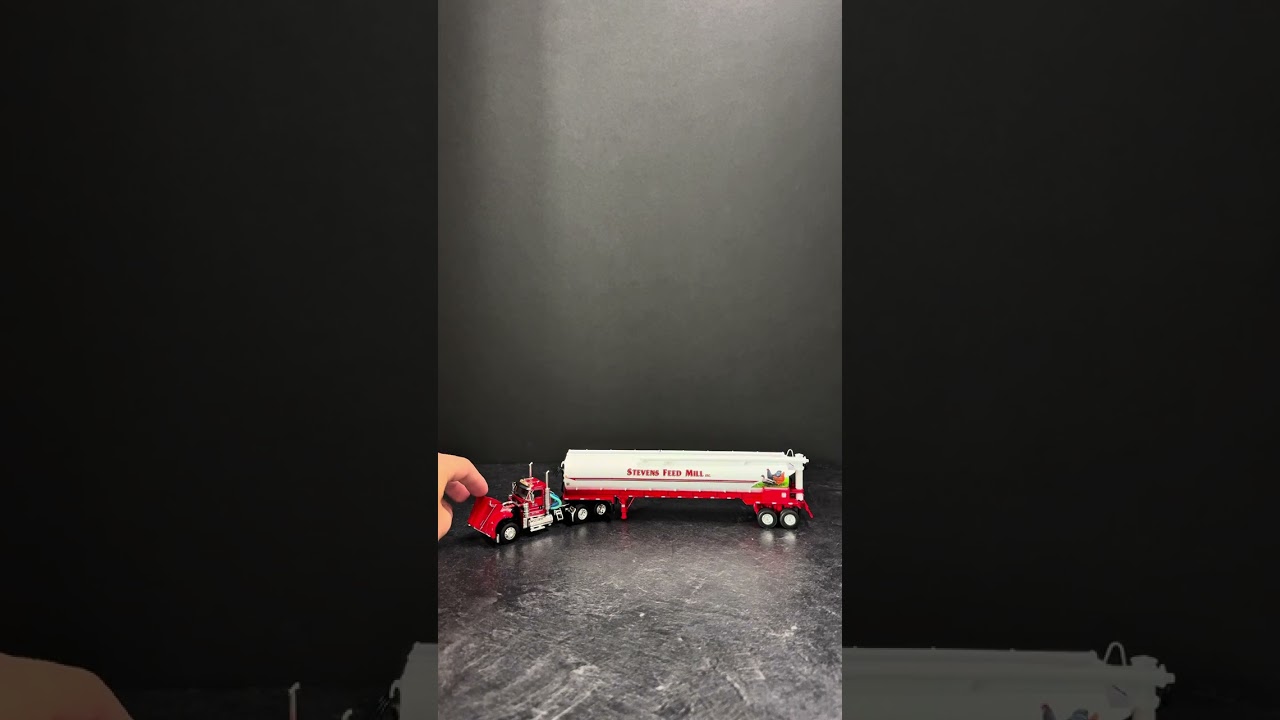 Unboxing a New DCP by First Gear Semi... Volume⬆️
