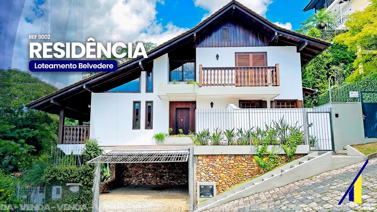 RESIDÊNCIA NO BAIRRO DA VELHA EM BLUMENAU, COM EXCELENTE LOCALIZAÇÃO, PRÓXIMA A VILA GERMÂNICA.