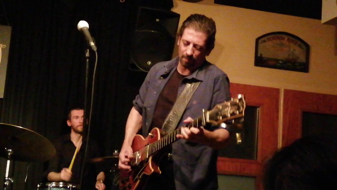 VICTOR PUERTAS AT PIPA CLUB BARCELONA