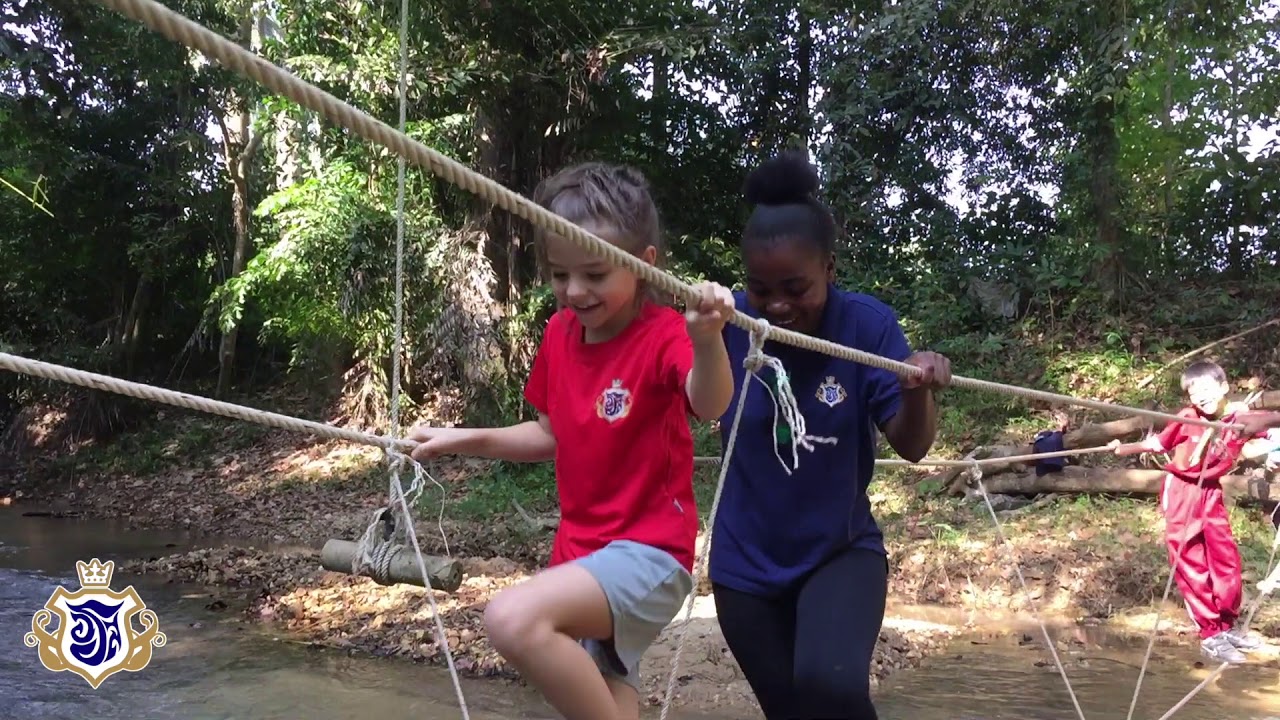 4 &bull; Scout Camp Activities &bull; Obstacle Course