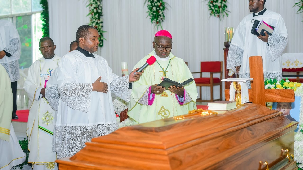 ASKOFU STEPHANO MUSOMBA AONGOZA SALA YA BURIANI - MAZISHI YA MAREHEMU PADRE PAUL SABUNI 1983 -2026