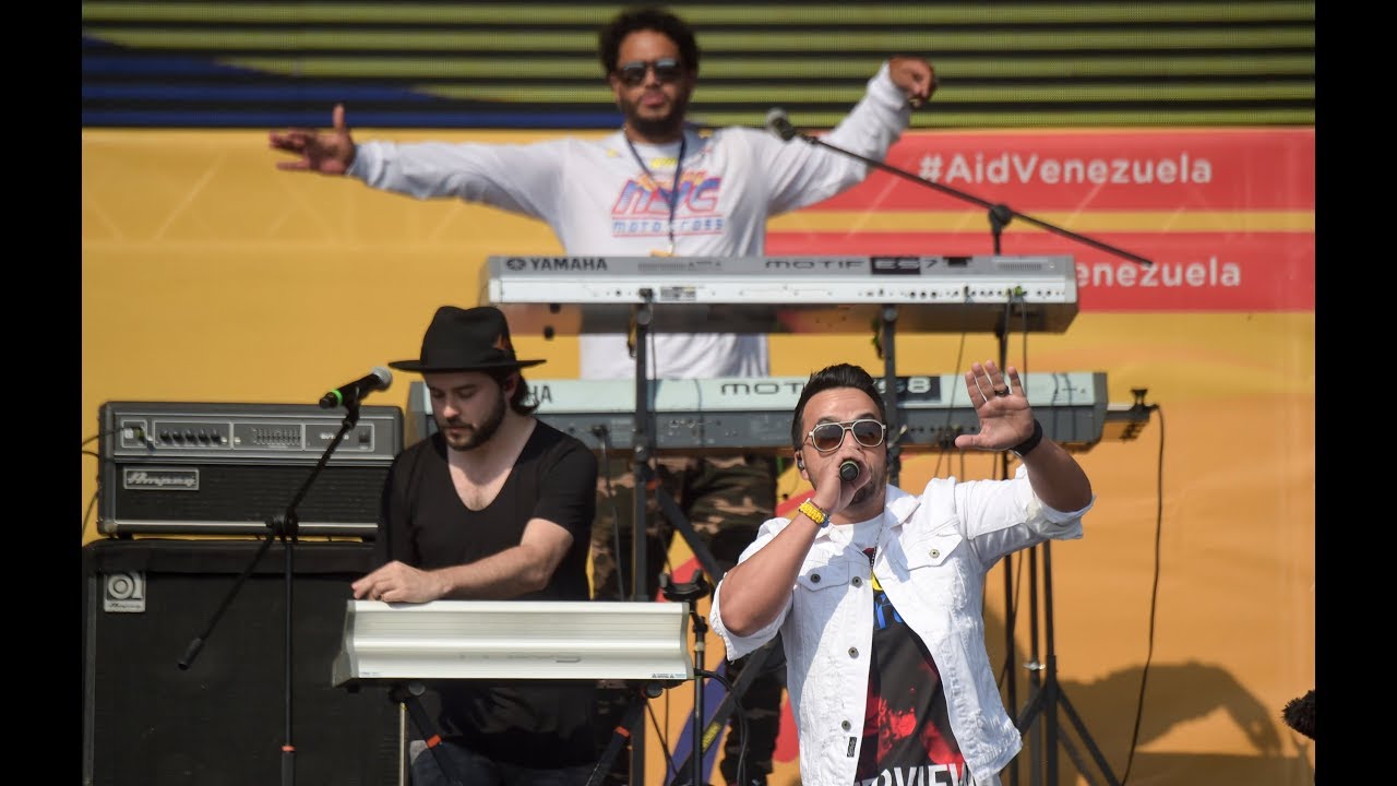 Luis Fonsi en Venezuela Aid Live