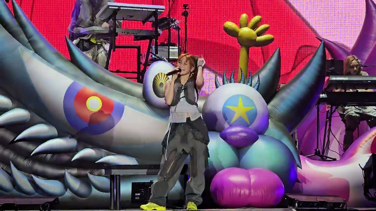 Watch Me! (Live Debut) - YOASOBI London OVO Arena Wembley Day 1 08/06/2025