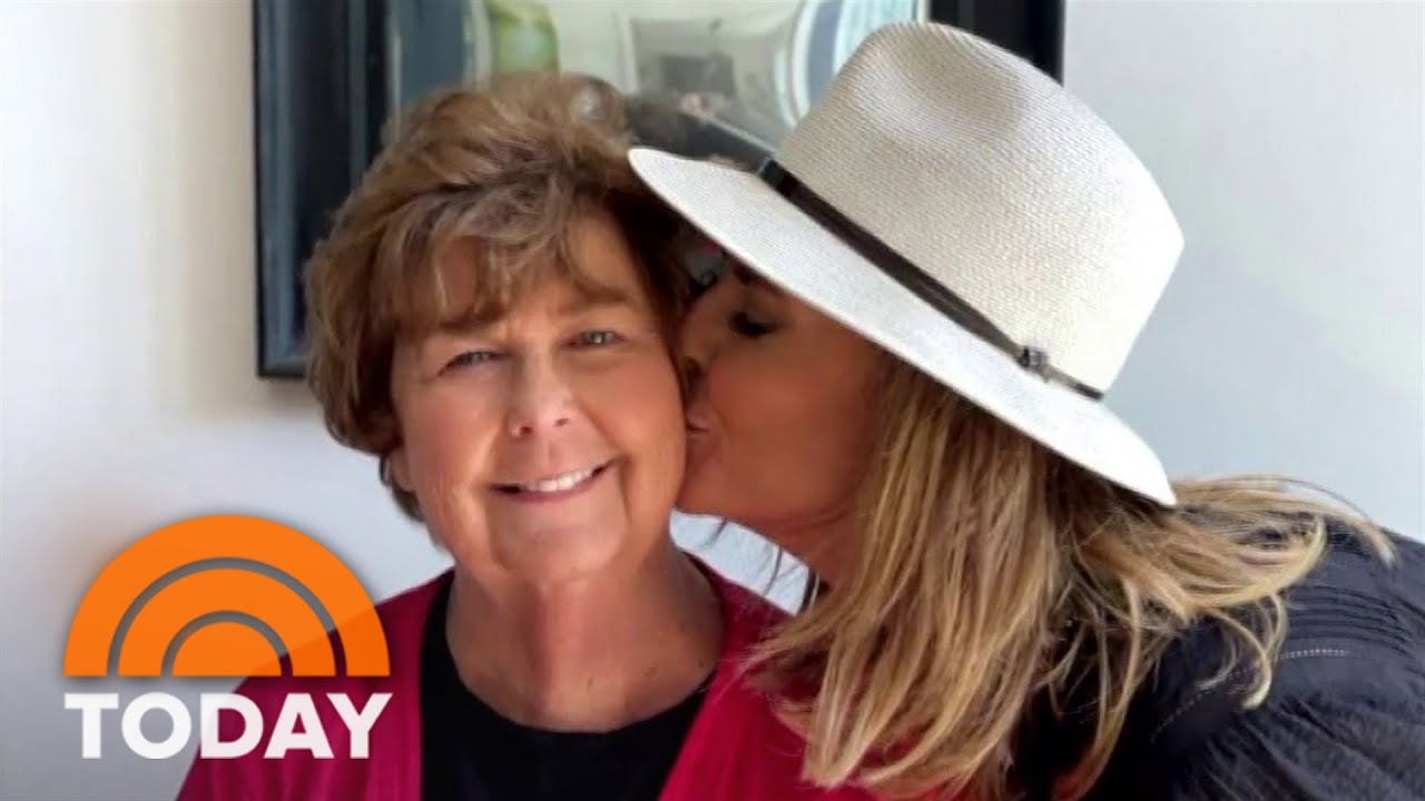 Savannah Guthrie Celebrates Mom's 80th Birthday With Sweet Tribute