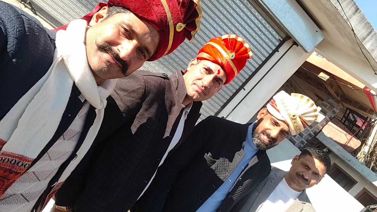  मंडी से शास्त्री जी चले अभी दूल्हा बनकर दुल्हन लाने हमीरपुर 🎊🎉🎈#marrige #viralvideo #trending #yt